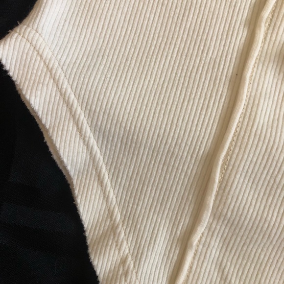 Free People Almost Famous Cold Shoulder Top Sz Small - Picture 5 of 7